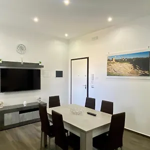 https://a-picciridda-casa-vacanze.sicilyhotelsitaly.net