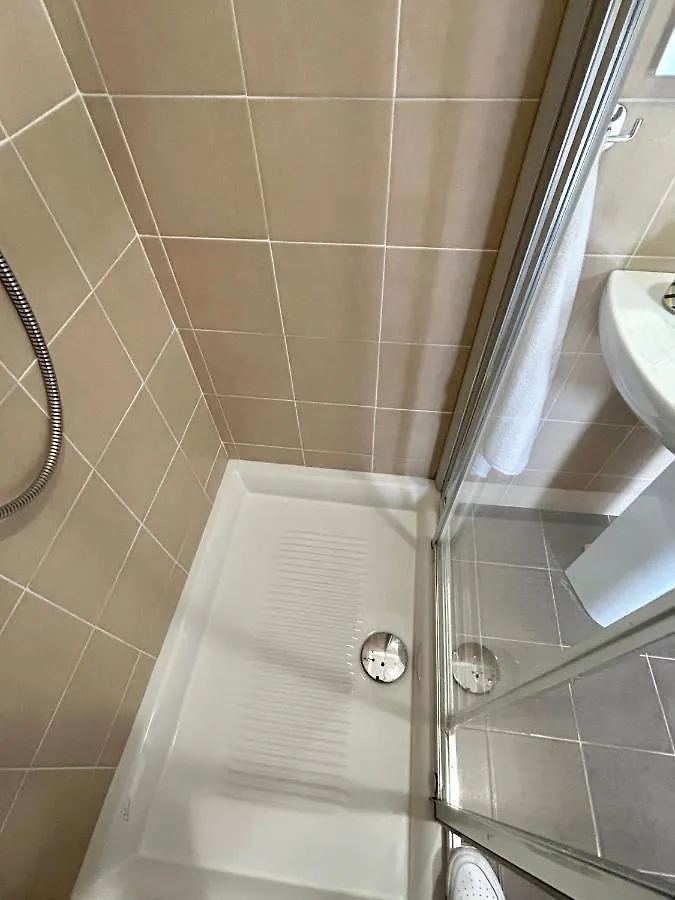 Ferienwohnung Tua Duplex Saló Apartment