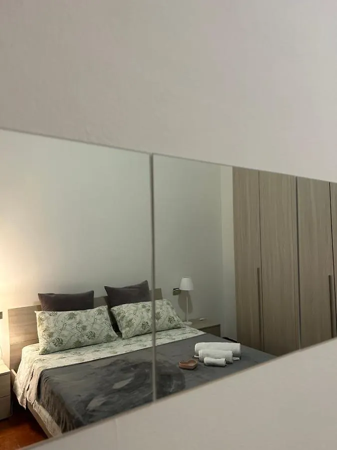 Ferienwohnung Tua Duplex Saló Italien