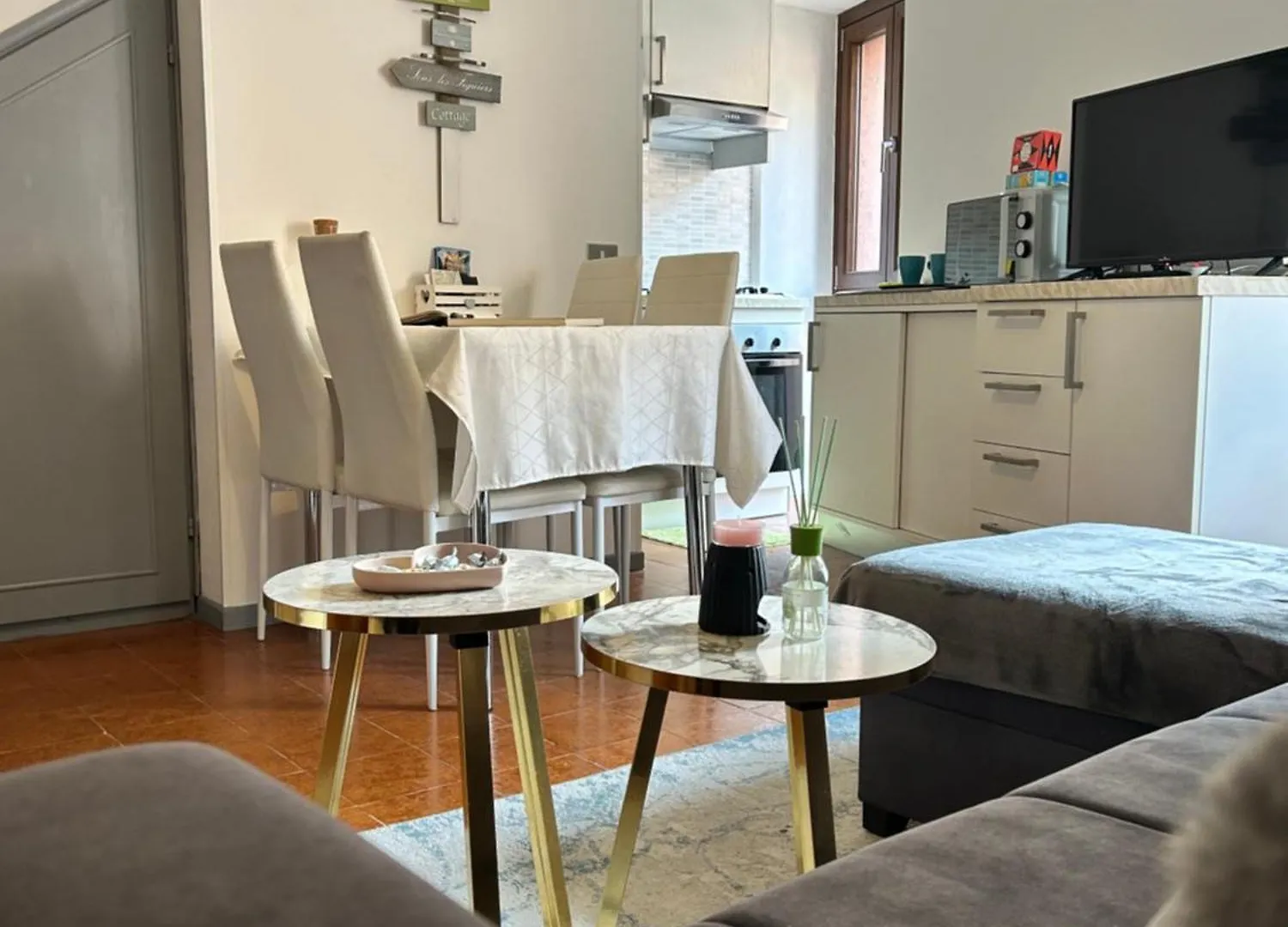 Ferienwohnung Tua Duplex Saló Apartment